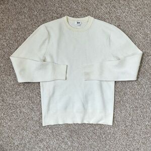 Uniqlo Men's Cream Crewneck Sweater